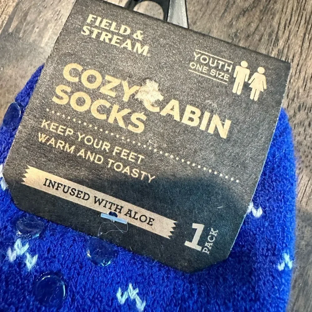 NWT Field & Stream Youth Cozy Cabin Socks - Set of 3 Blue/Red/Green Non Slip
